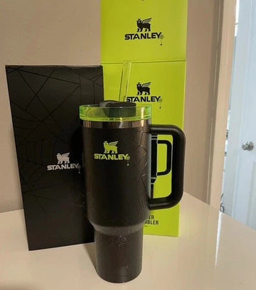 Stanley Halloween Web Glow H2.0 FlowState Tumbler 40oz Limited